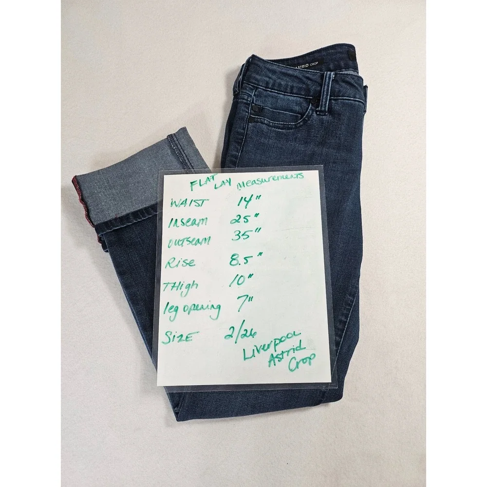 Liverpool Astrid Crop‎ Jeans Dark Wash Size 2/26 Cuffed Denim Minimalist Coastal